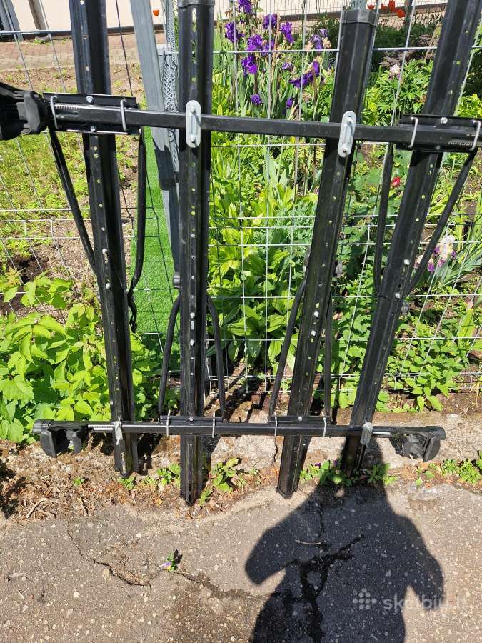 Stogo skersiniai Thule su dviračių laikikliais