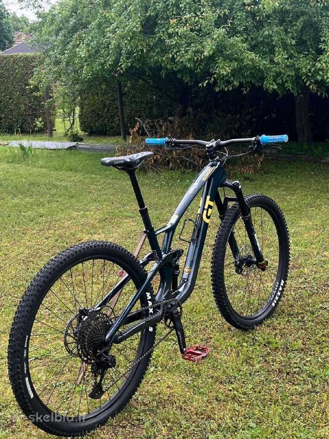 Full suspencion MTB GT ssensor St Elite Carbon