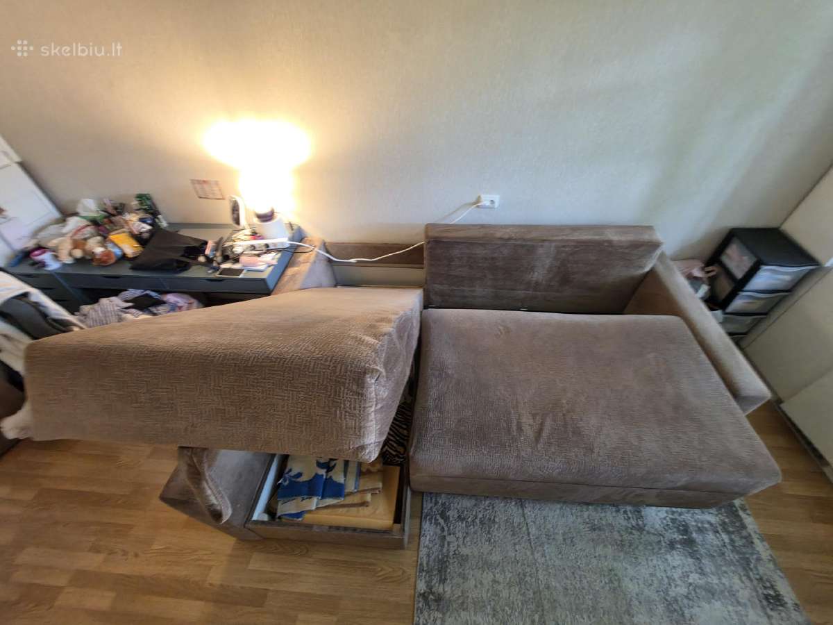 Kampas su patalynės dėžėm - nuotraukos Nr. 3