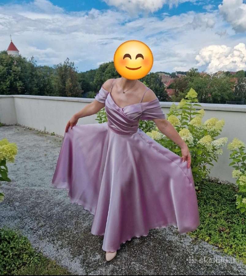 Įspūdinga alyvinė suknelė