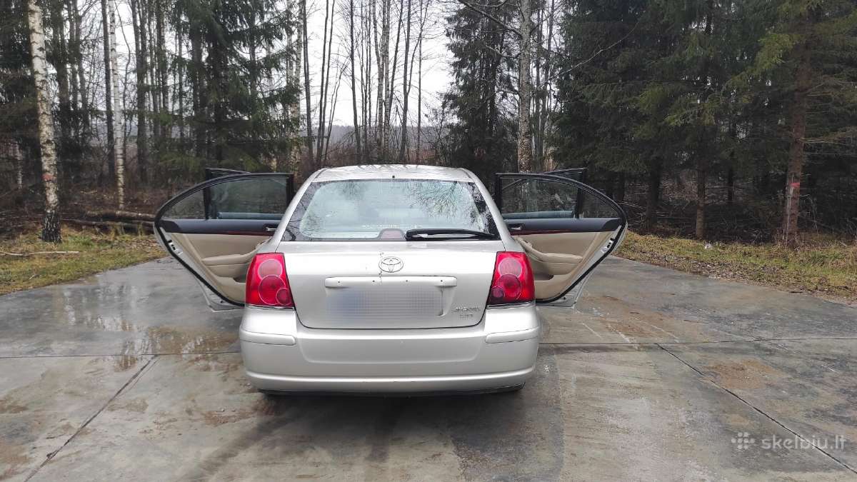 Parduodamas patikimas ir kasdien naudojamas Toyota - nuotraukos Nr. 3