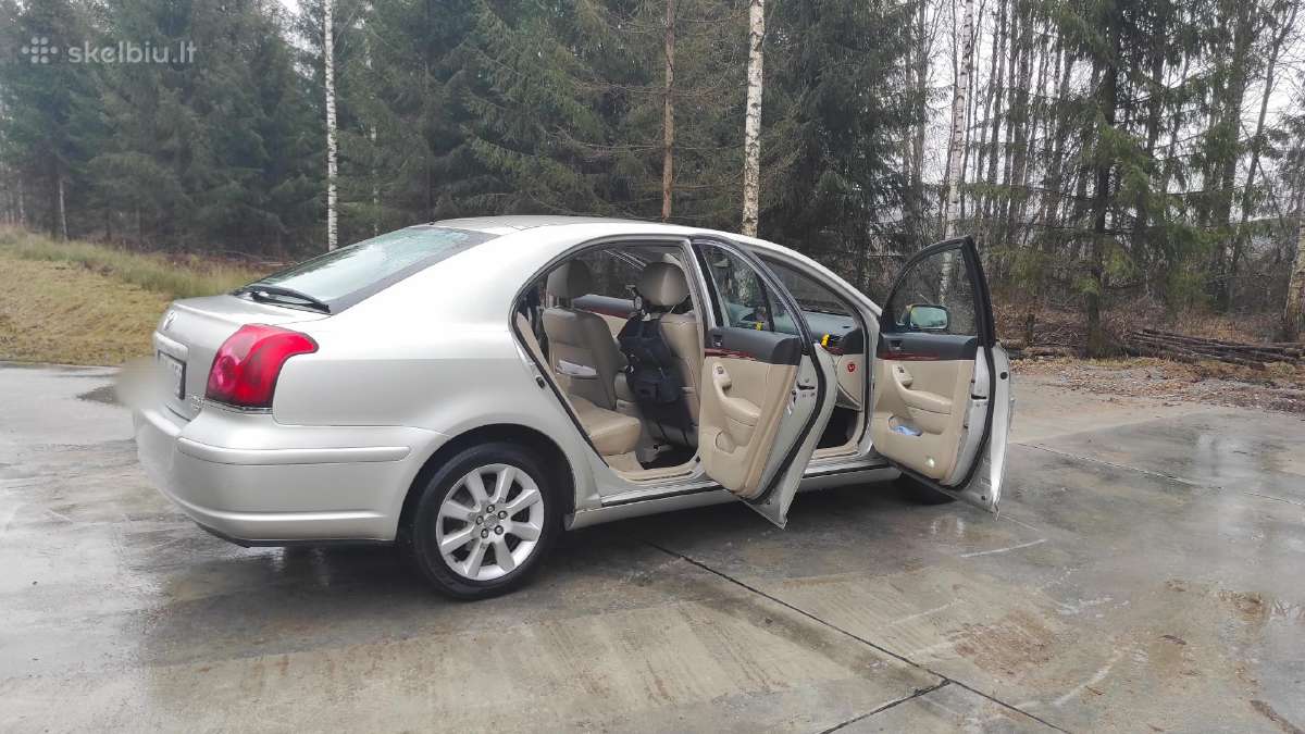Parduodamas patikimas ir kasdien naudojamas Toyota - nuotraukos Nr. 4