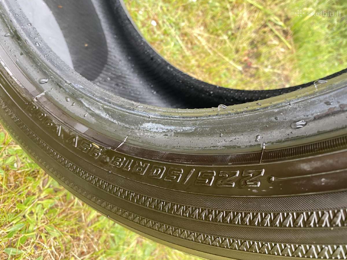 2025 Yokohama Winter Tires 225/50r18 90v - nuotraukos Nr. 5
