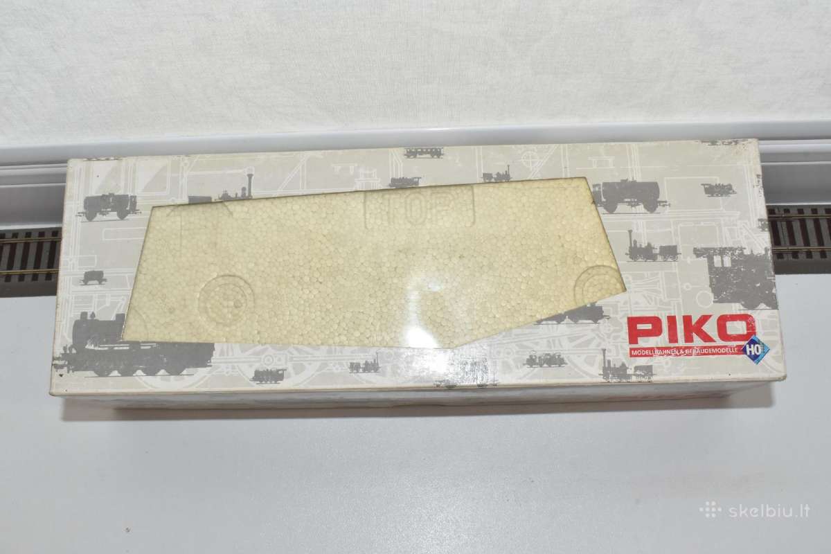 Piko elektrinis lokomotyvas Br 104 - nuotraukos Nr. 8