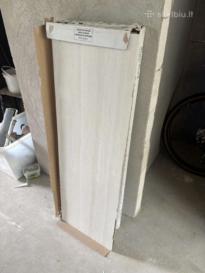 Akmens masės Tau Ceramica firmos plytelės