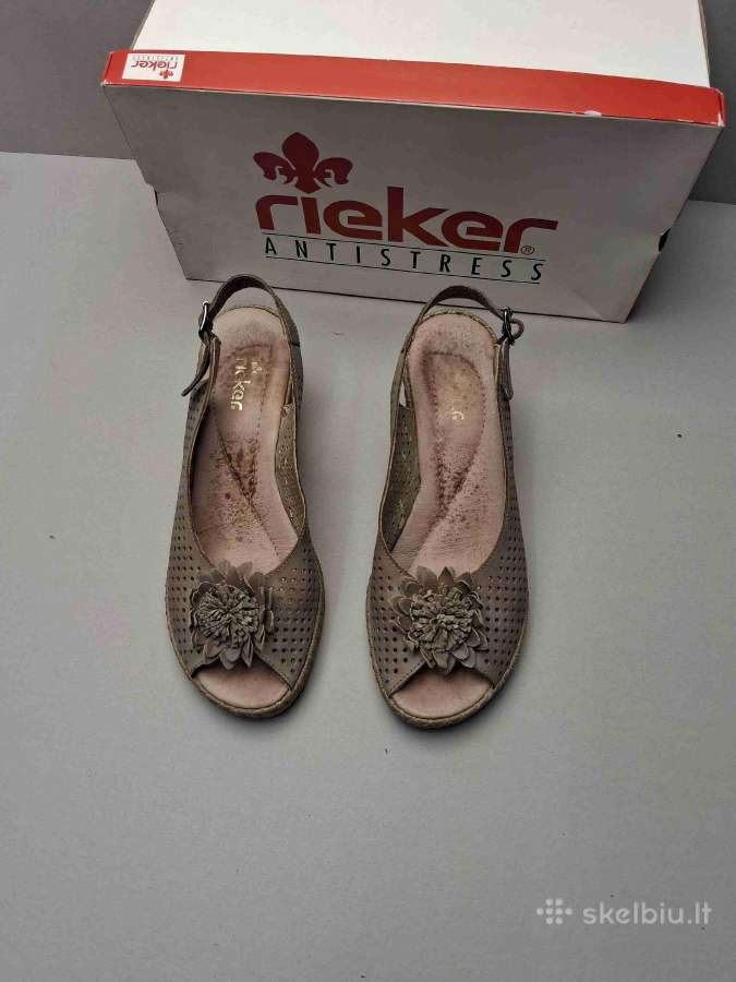 Moteriški Rieker batai 38 dydis
