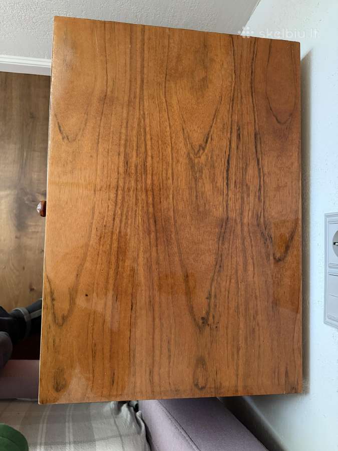 Miegamojo komoda ir dvi spintelės - nuotraukos Nr. 8
