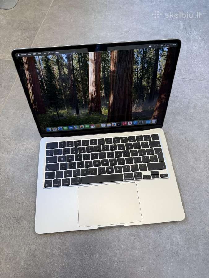 Apple MacBook Air 13 2022 M2 Starlight
