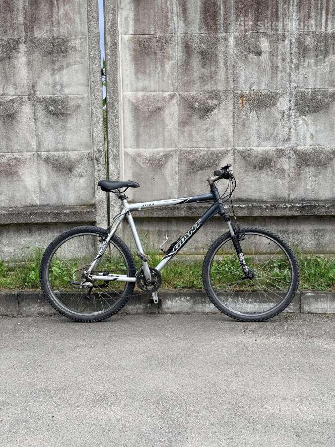 Giant XTC 2.5 Kalnų dviratis