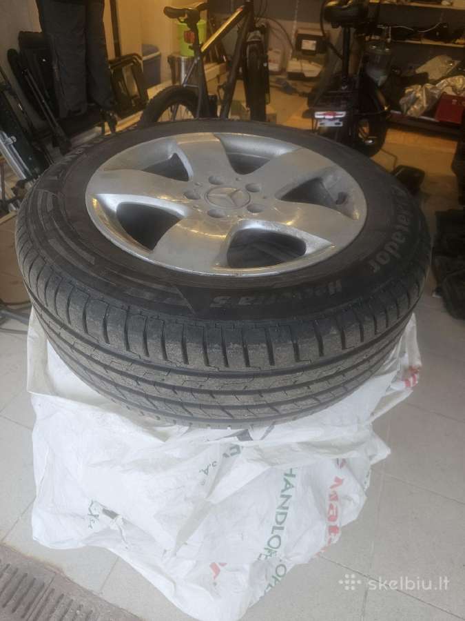 Parduodu universalias padangas su ratl. 4v 300eu