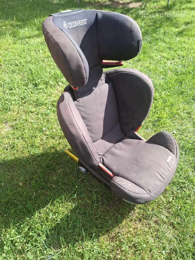 Vaikiška automobilinė kėdutė