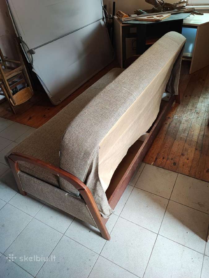 Atiduodu sofa