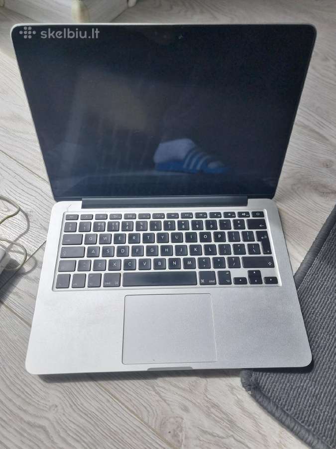 Apple MacBook Pro model A1502