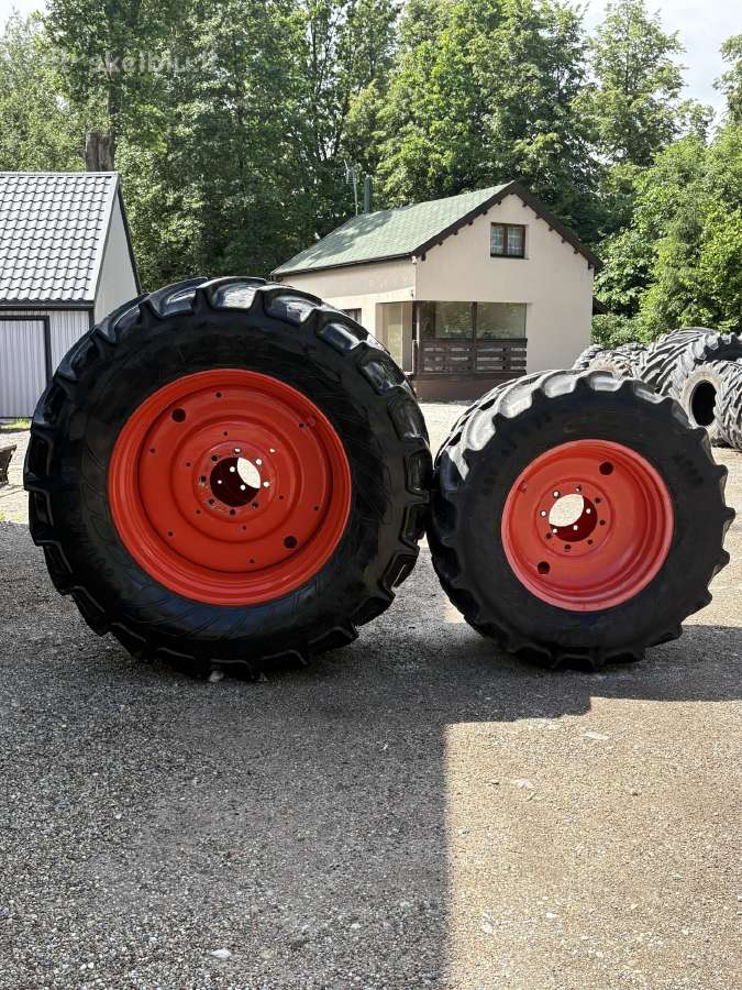 Traktoriaus ratai 480/65r28 priekiniai - nuotraukos Nr. 6