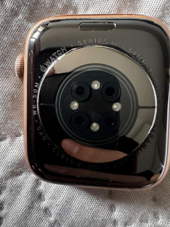 Parduodu Apple Watch 6 series 44mm
