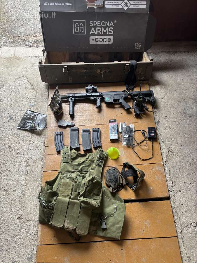 Airsoft Specna Arms M4a4 ir kita iranga