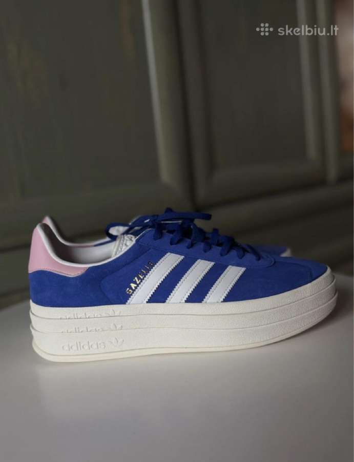 Adidas kedai - nuotraukos Nr. 2