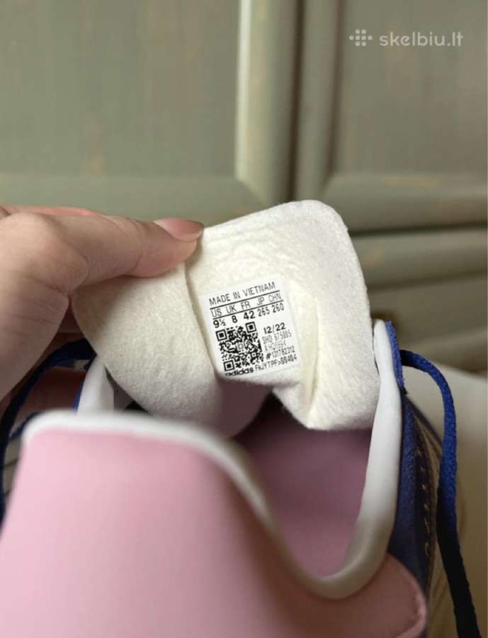 Adidas kedai - nuotraukos Nr. 3