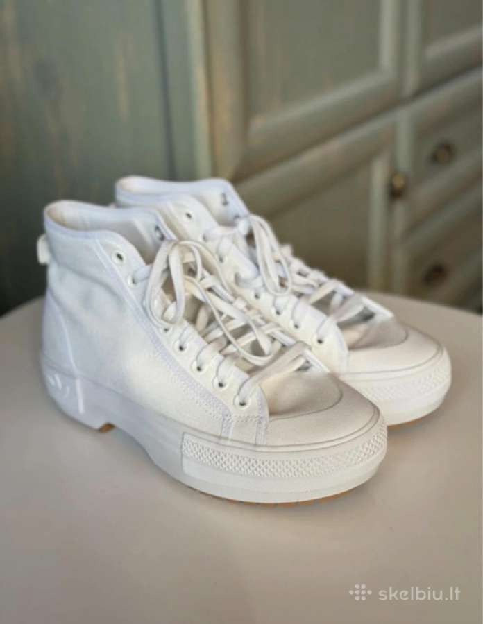 Adidas kedai