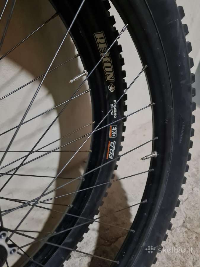 27,5 Nukeproof horizon ratai