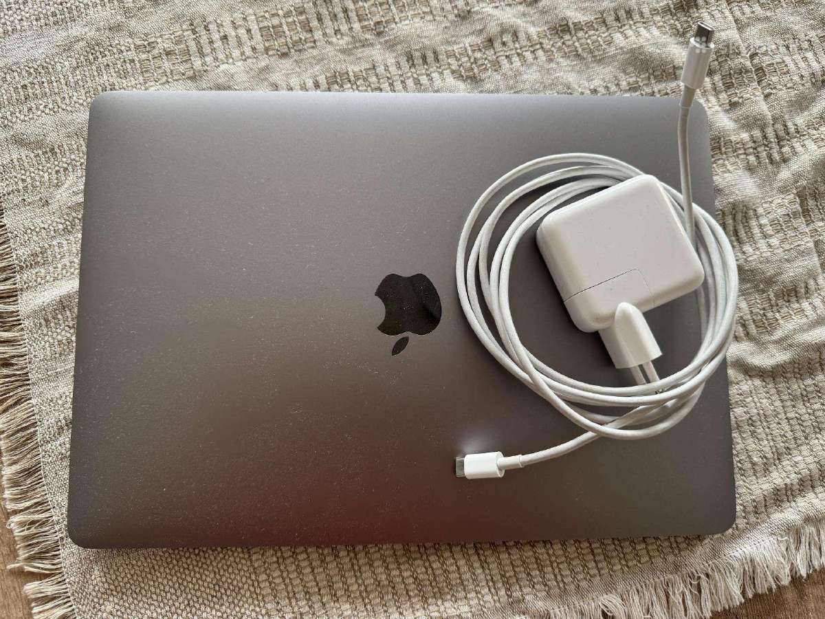 MacBook Air m1 8gb/256