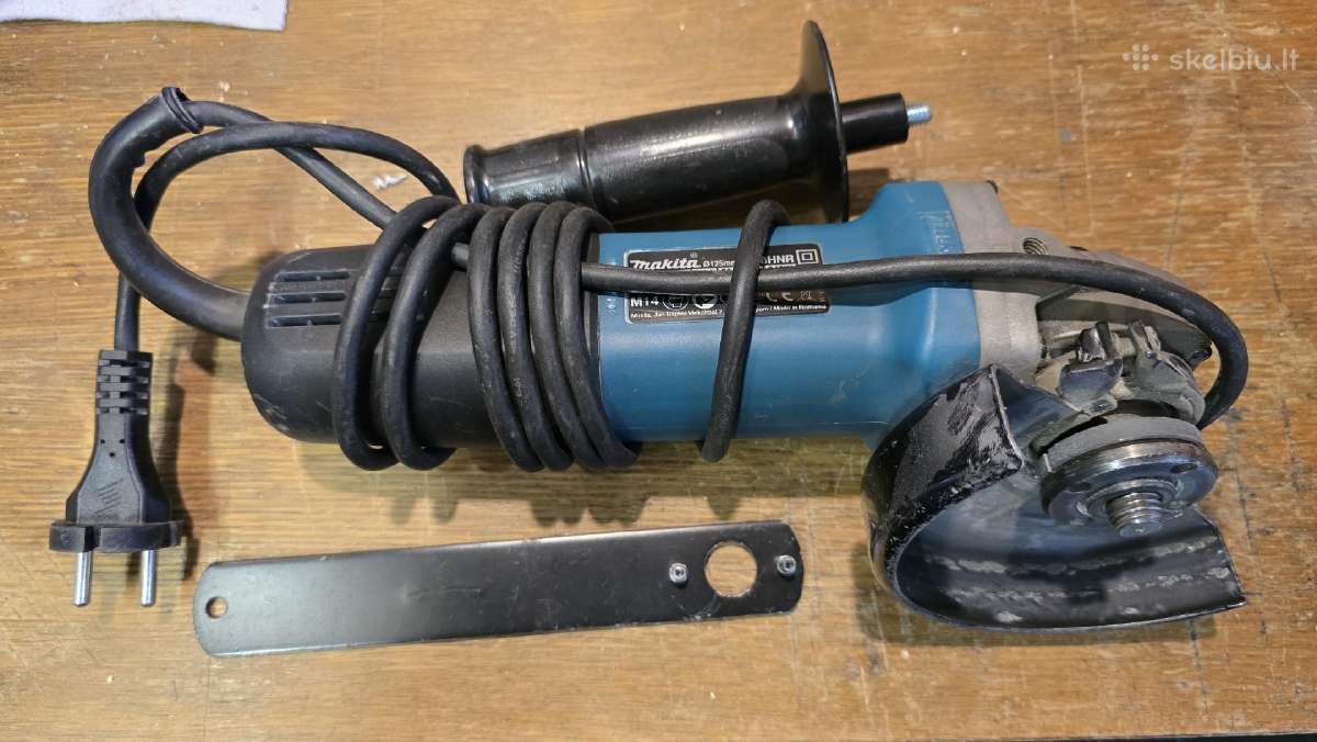 Kampinis šlifuoklis Makita 9558hnr