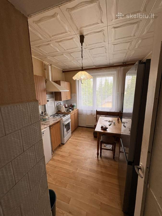 Parduodamas erdvus 3 kambarių butas