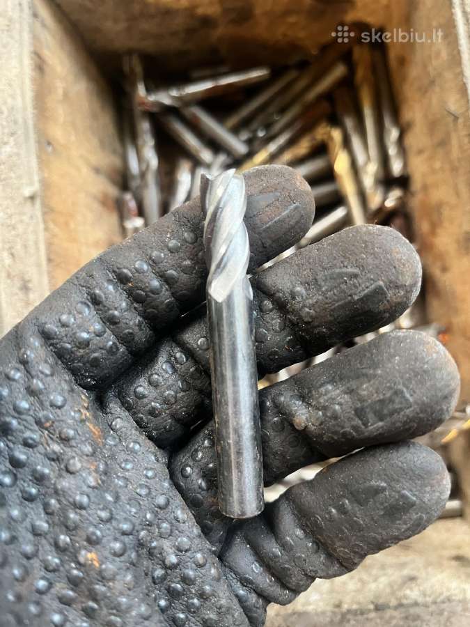 4 ašmenų 10mm pirštinės frezos