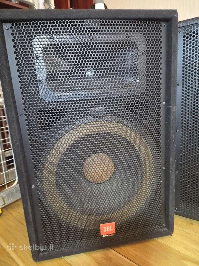 Parduodama garso sistema: 2 Jbl Soundfactor Sf15,