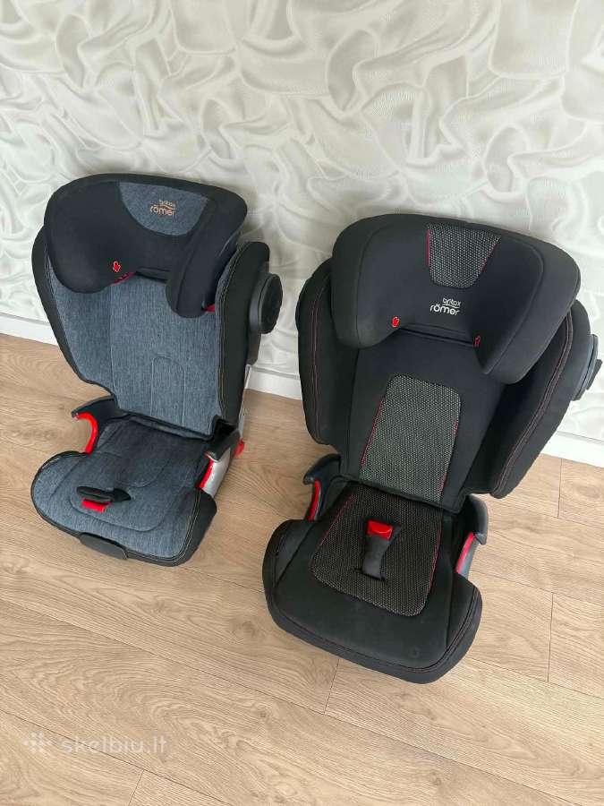 2 vnt. Britax Römer Kidfix III S auto kėdutės