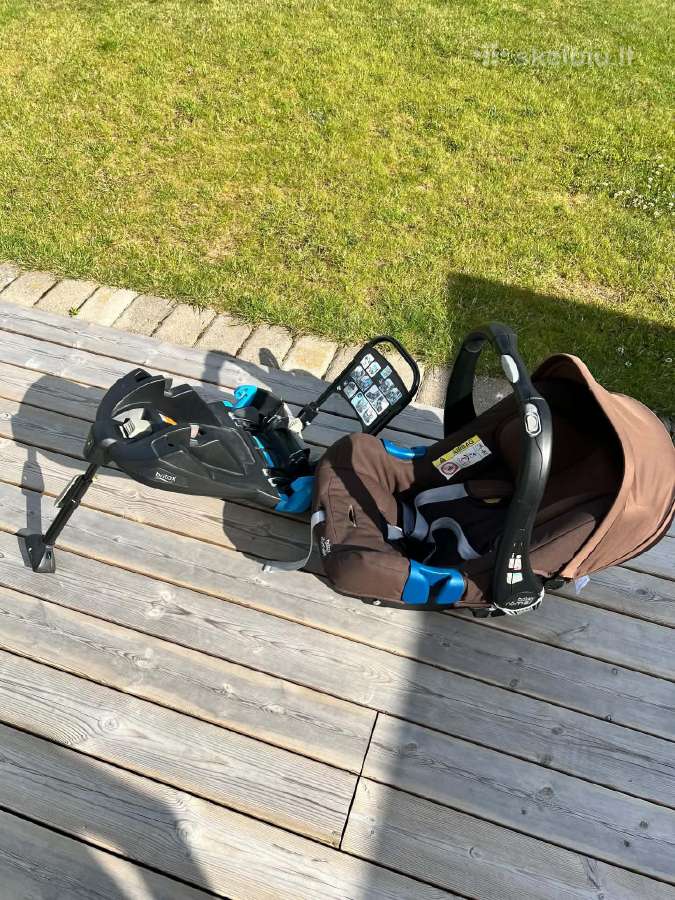 Britax Römer automobilinė kėdutė su Isofix