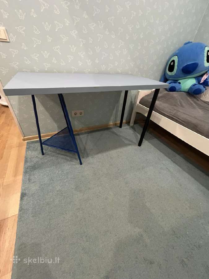 Ikea stalas su 2 mėlynom kojom lentynom - nuotraukos Nr. 2