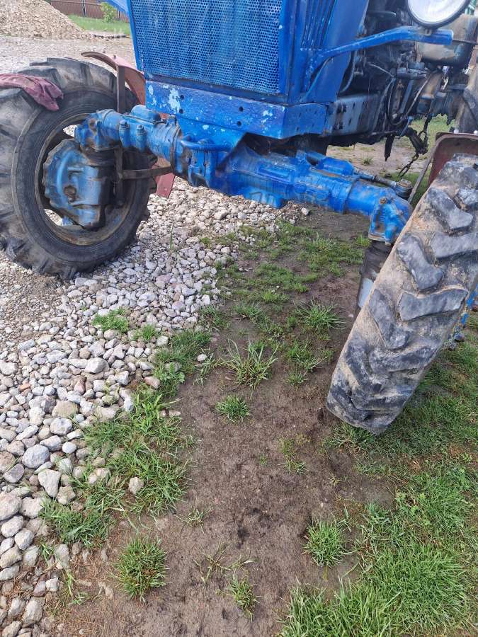 Mtz 82 varomas tiltas be ratu