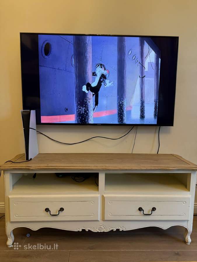 TV staliukas