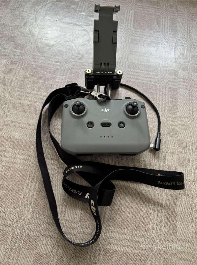 Parduodu Dji RC 1 pultą