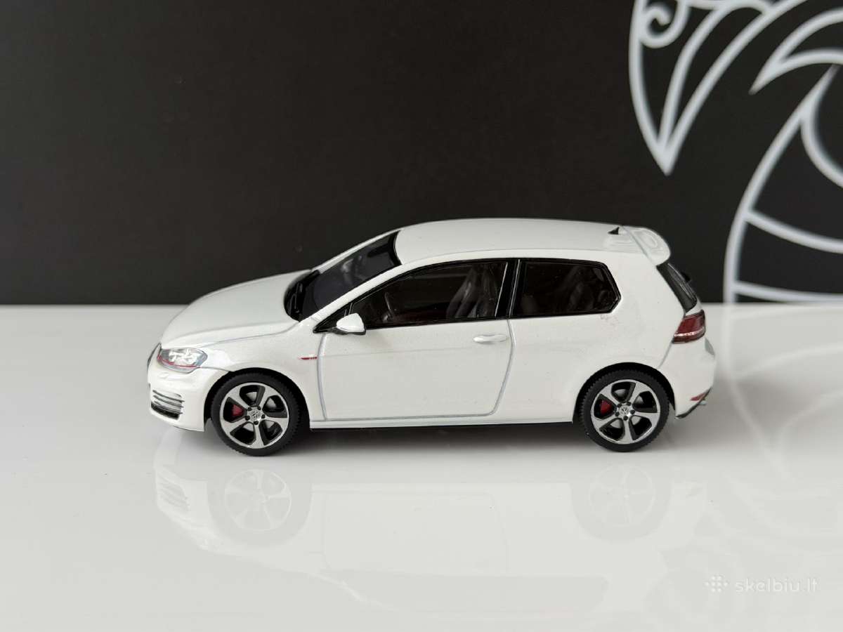 Volkswagen Golf VII Gti 1:43