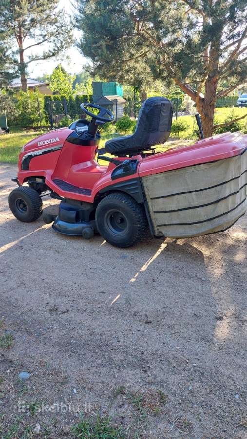 Traktoriukas žoliapjovė Honda 2417 - nuotraukos Nr. 4
