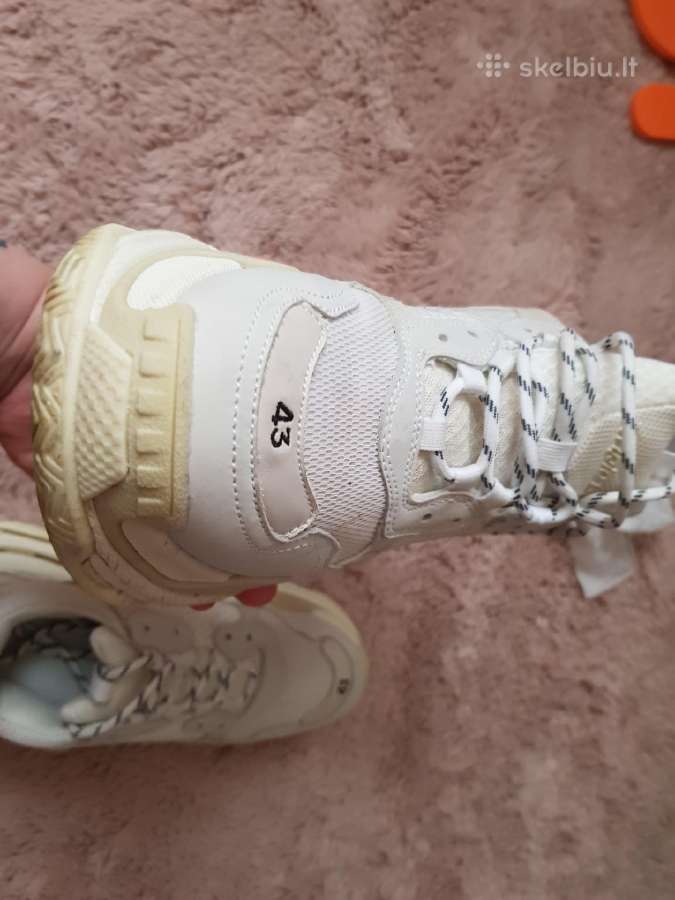 Balenciaga triple s - nuotraukos Nr. 2