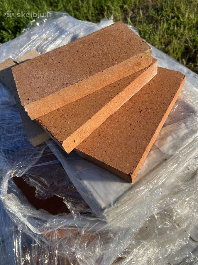 Klinkerinių plytelių likutis
