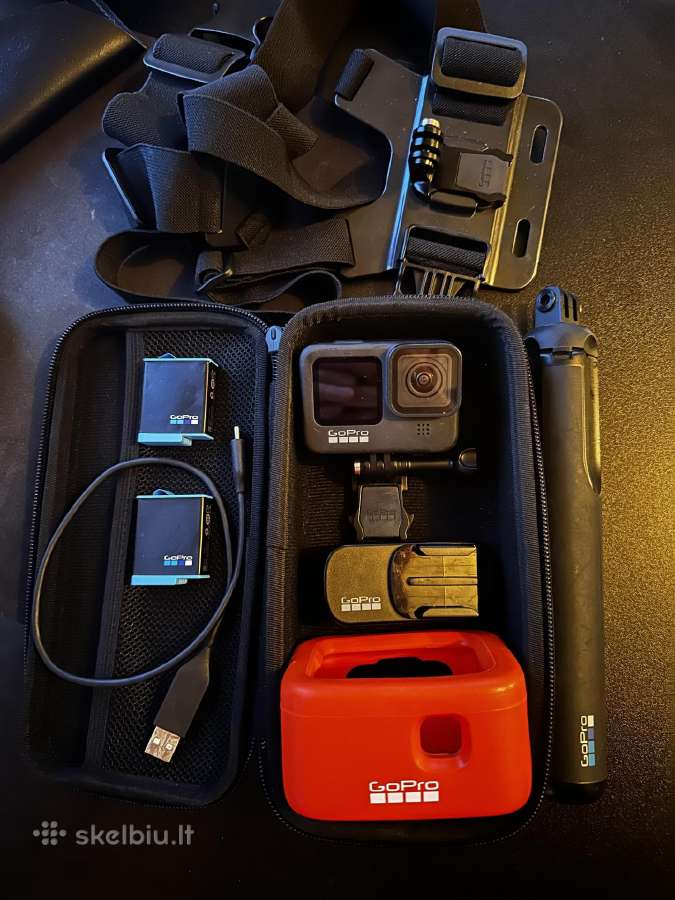 Gopro Hero 9 Black + didelė komplektacija