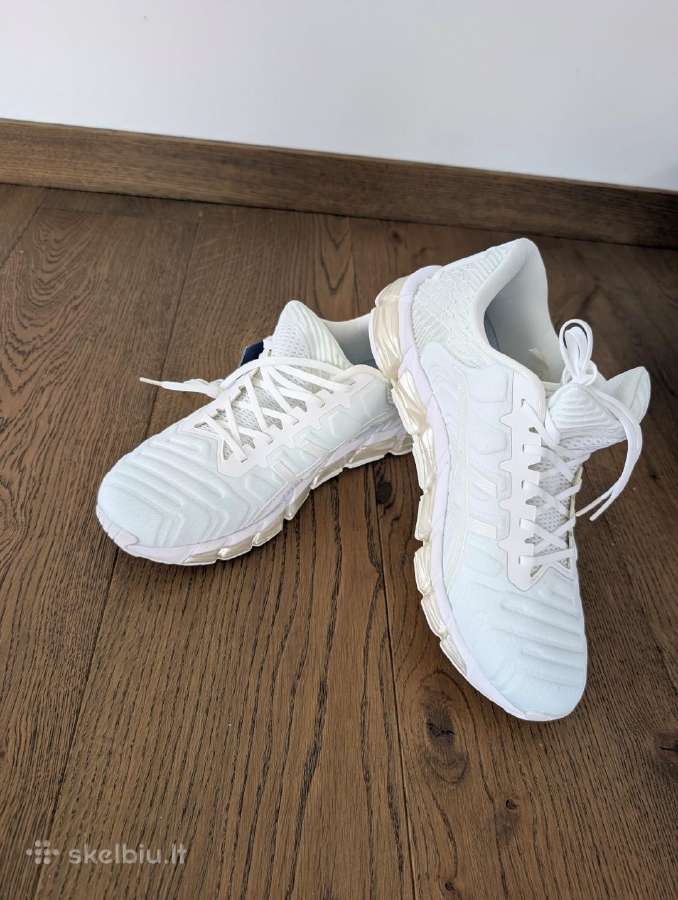42.5 dydžio Asics gel quantum bėgimo batai