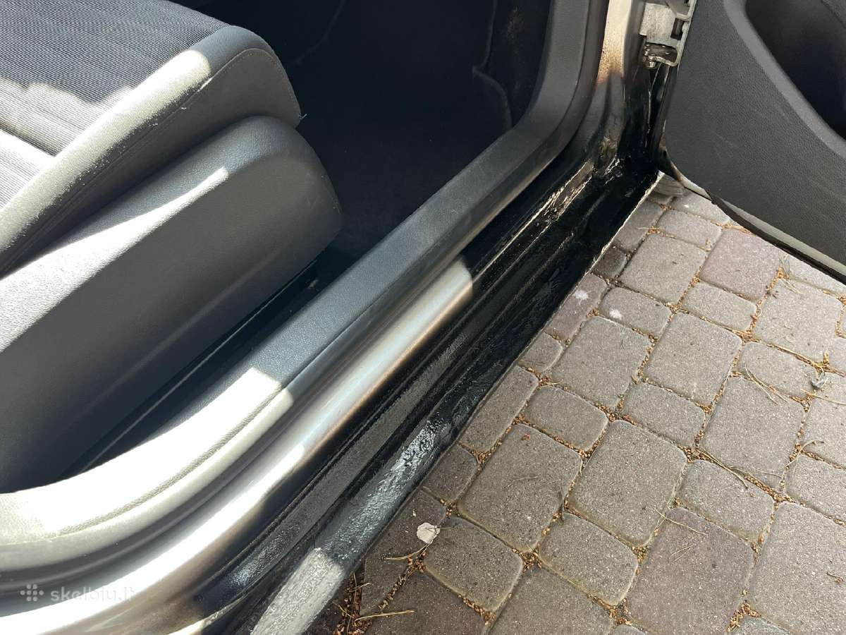 Parduodu 2007 Volkswagen golf 5 1.9 tdi 66kw - nuotraukos Nr. 17