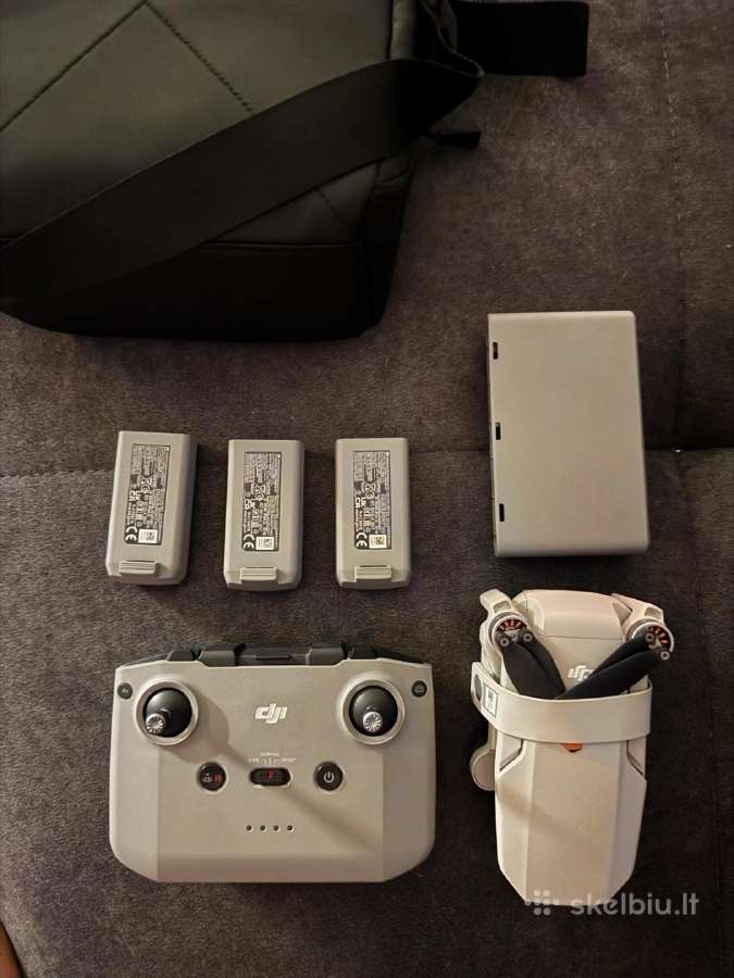 Dji dronas su 4k kamera