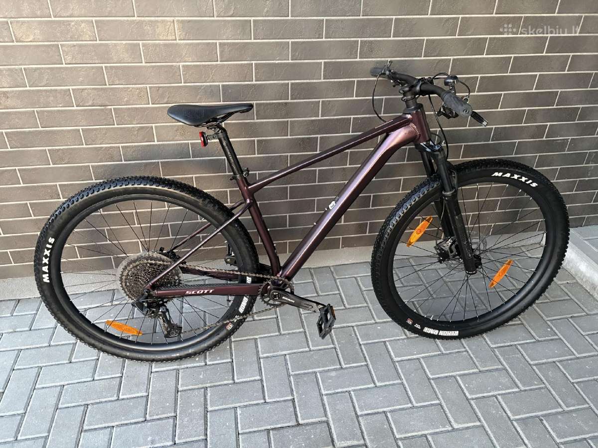 Scott scale comp900