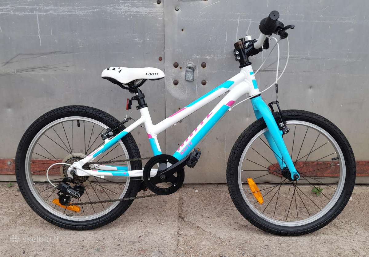 White 20"