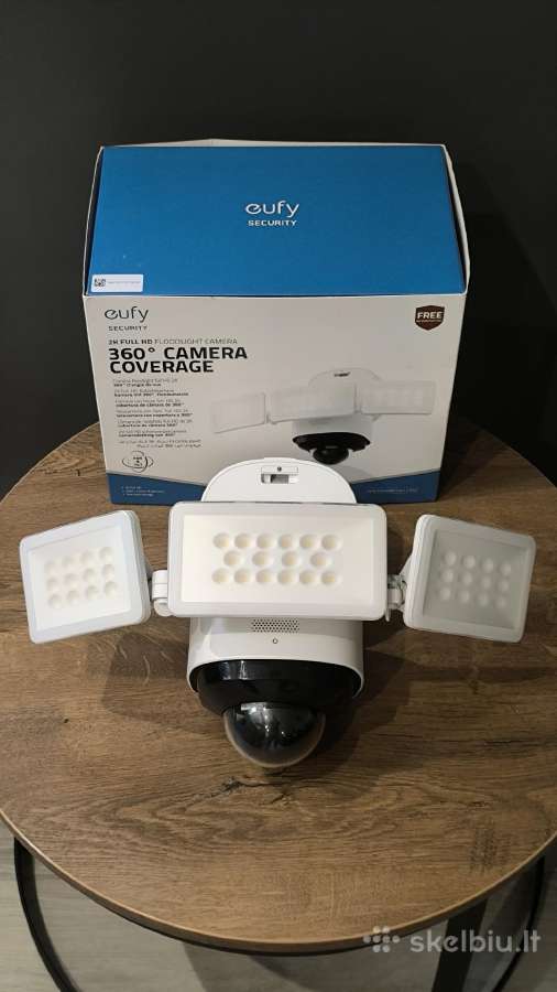 Apsaugos kamera/šviestuvas Eufy Floodlight Pro 2k