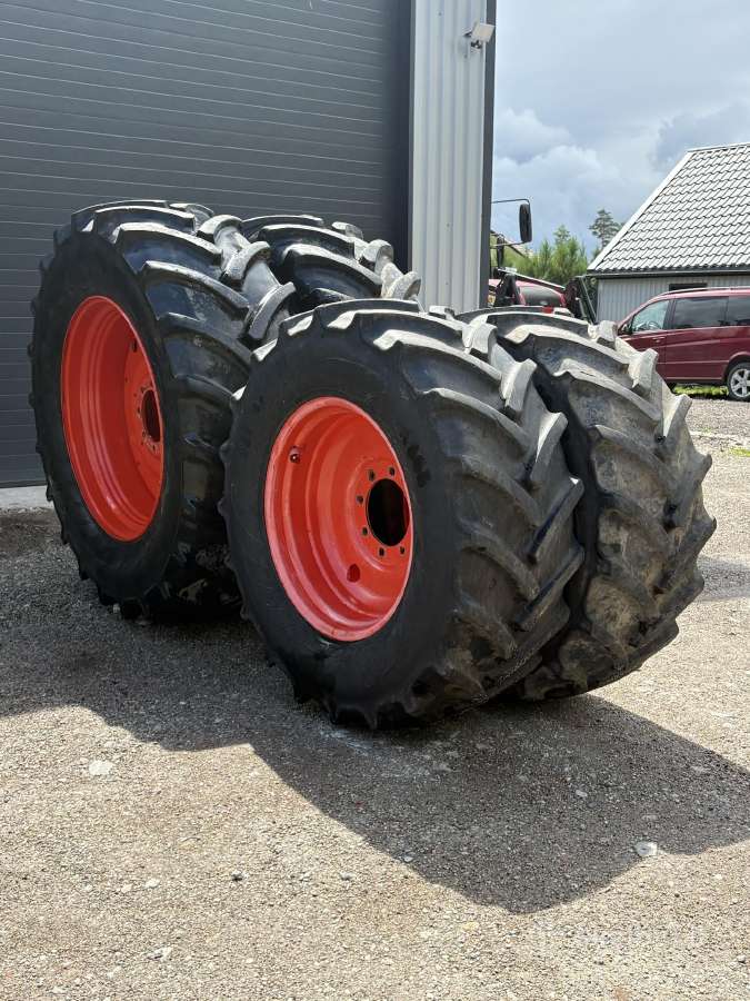 480/65r28 Traktoriaus ratai - nuotraukos Nr. 2