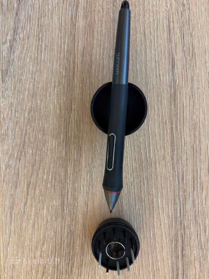 Parduodama Wacom Cintiq 27qhd Dth-2700 + Ergostand - nuotraukos Nr. 3