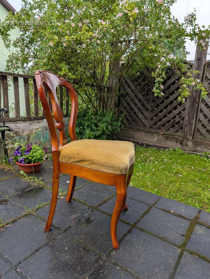 Kėdė retro