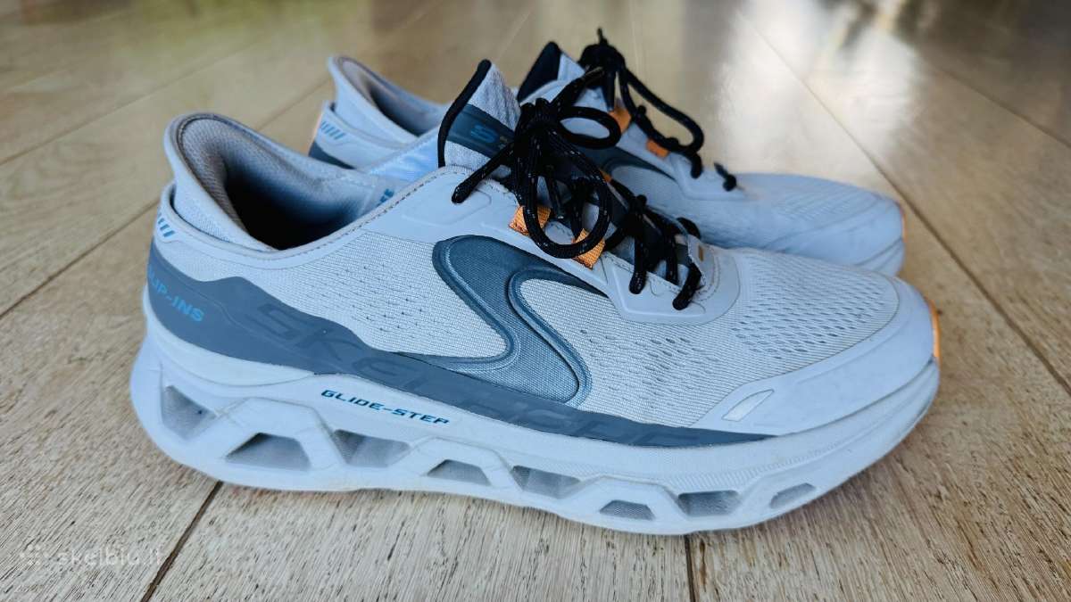 Skechers slip-ins kedukai
